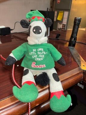 Chick-fil-A Green Elf Cow Plush - 'Be Our Littl Helpr' Holiday Toy